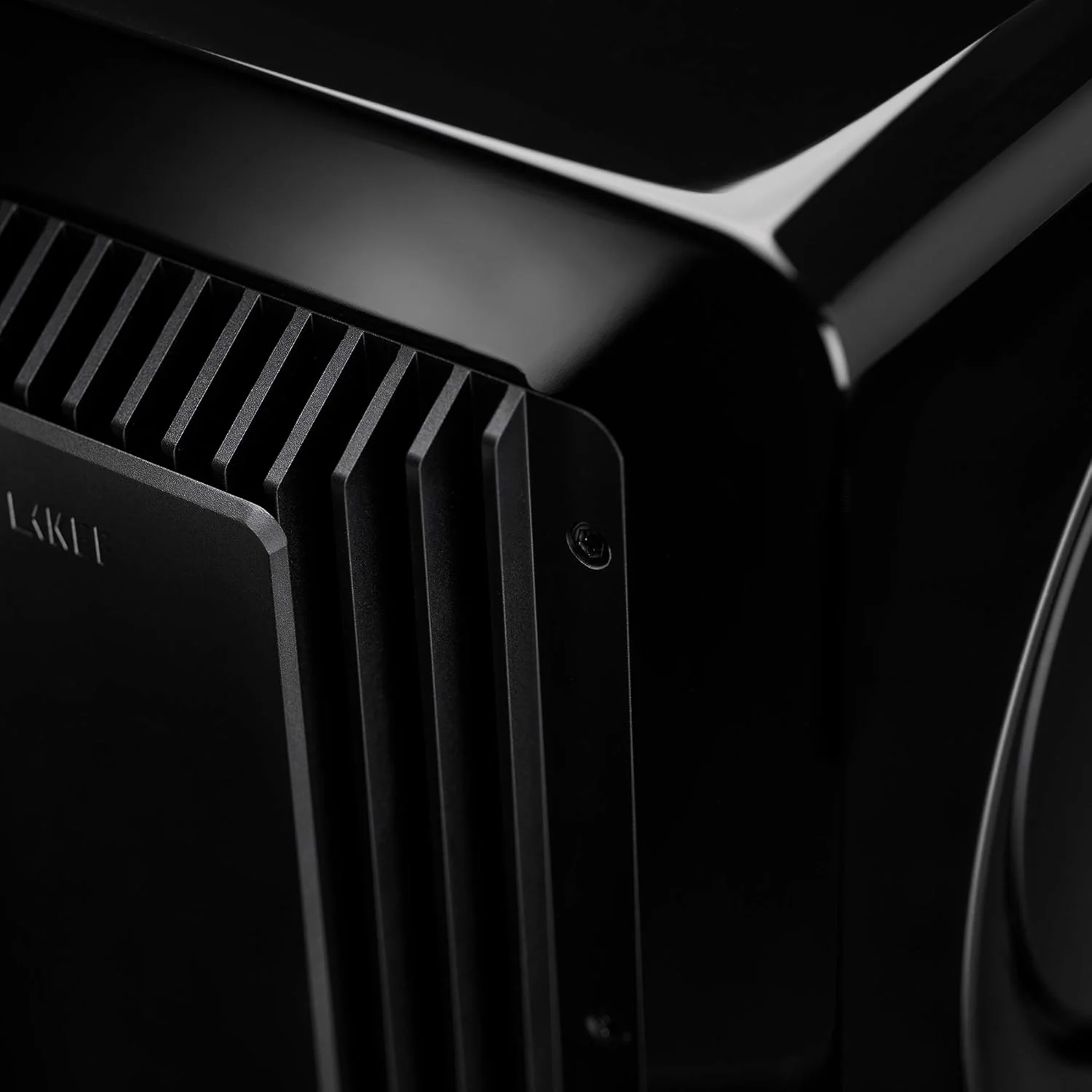 KEF KF92 1000W Subwoofer (500W x 2) Dual 9" Force Canceling with iBX (Certified Refurbished) - Image 4